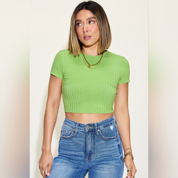 Basic Bae Tops - Basic Bae Full Size Ribbed Round Neck Short Sleeve T-Shirt